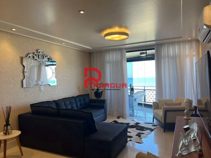 Foto 1 de Apartamento com 3 Quartos à venda, 160m² em Vila Tupi, Praia Grande