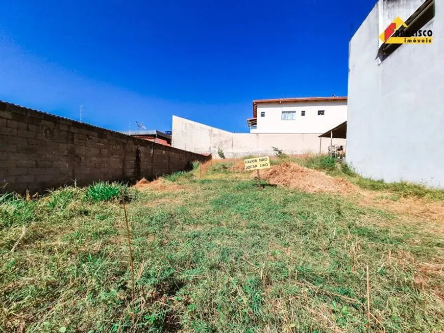 Foto 1 de Lote/Terreno à venda, 288m² em Santo Antônio dos Campos, Divinópolis