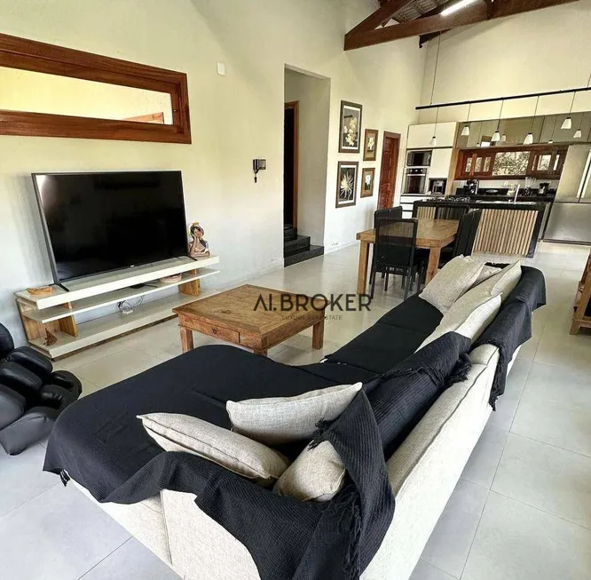 Foto 1 de Casa com 6 Quartos à venda, 800m² em Sucatinga, Beberibe