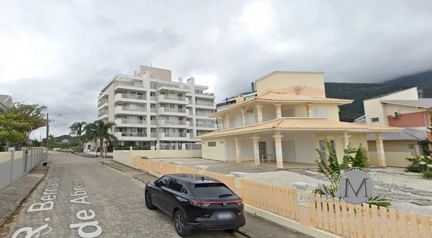 Foto 1 de Apartamento com 2 Quartos à venda, 80m² em Praia de Fora, Palhoça