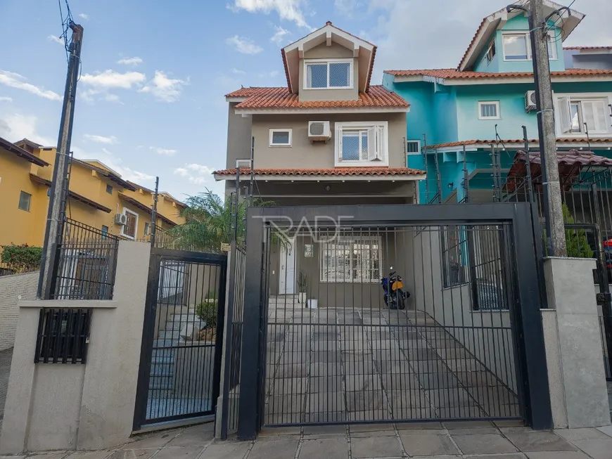 Foto 1 de Casa com 3 Quartos à venda, 160m² em Tristeza, Porto Alegre