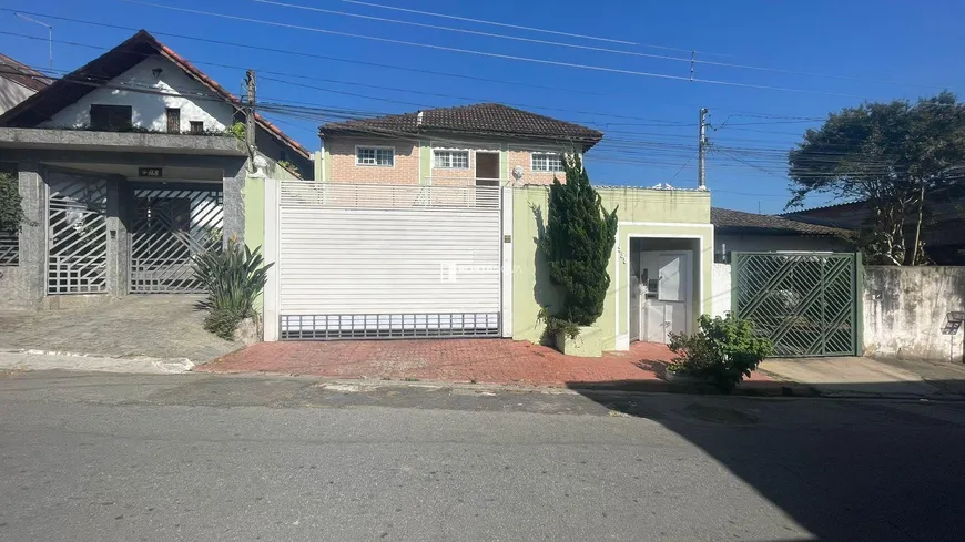 Foto 1 de Casa com 5 Quartos à venda, 350m² em Vila Maria Auxiliadora, Embu das Artes