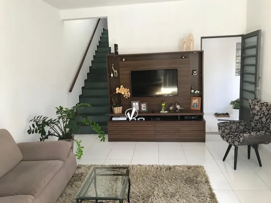 Foto 1 de Casa com 3 Quartos à venda, 91m² em Jardim Dom Bosco, Pindamonhangaba