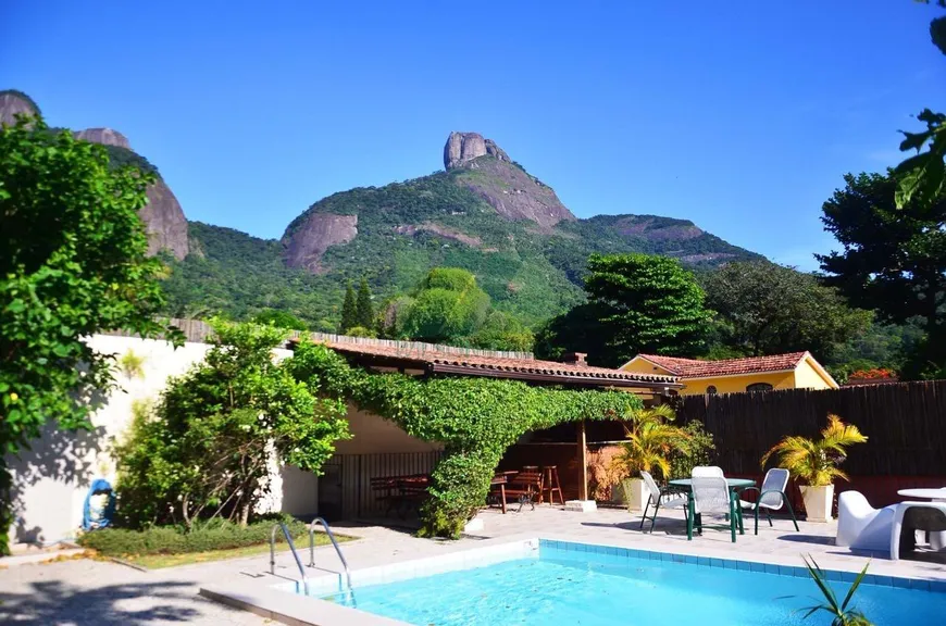 Foto 1 de Casa de Condomínio com 4 Quartos à venda, 443m² em Itanhangá, Rio de Janeiro