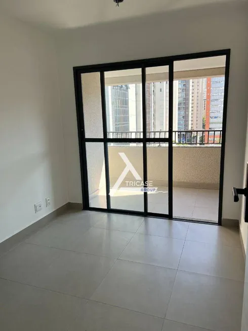 Foto 1 de Apartamento com 2 Quartos à venda, 39m² em Moema, São Paulo