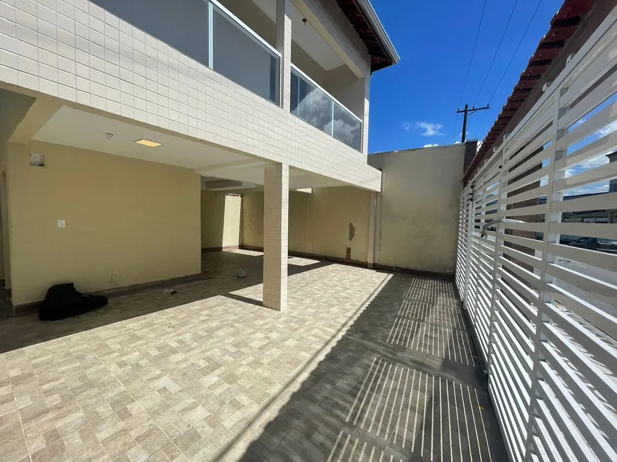 Foto 1 de Casa de Condomínio com 2 Quartos à venda, 55m² em Jardim Esmeralda, Praia Grande