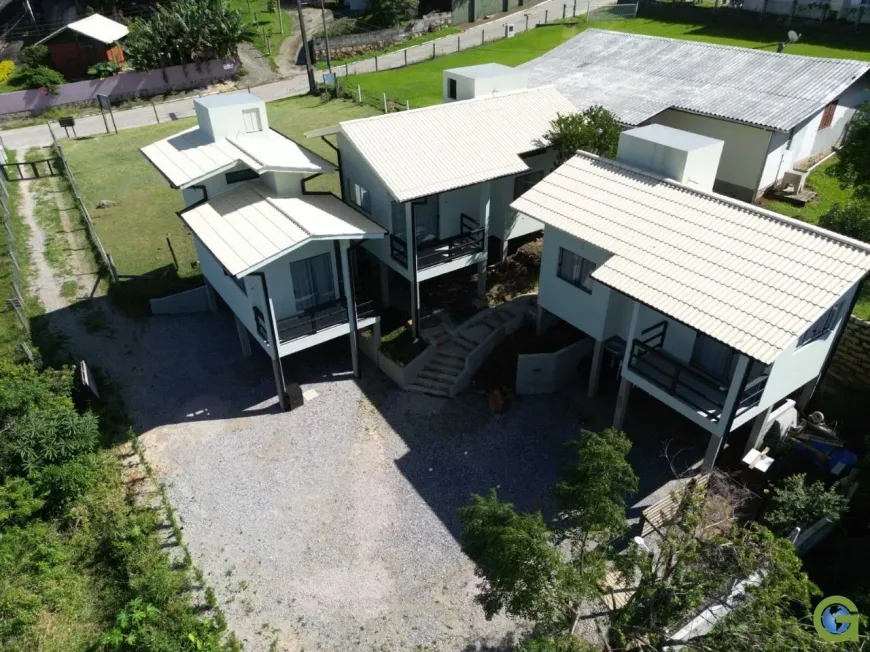 Foto 1 de com 3 Quartos à venda, 110m² em Praia da Gamboa, Garopaba