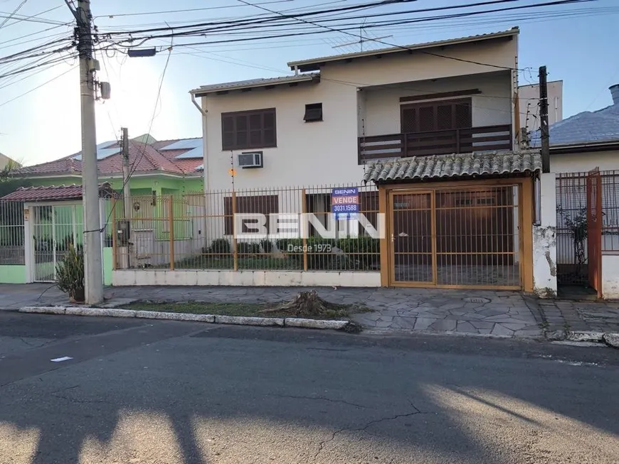 Foto 1 de Sobrado com 4 Quartos à venda, 280m² em Marechal Rondon, Canoas