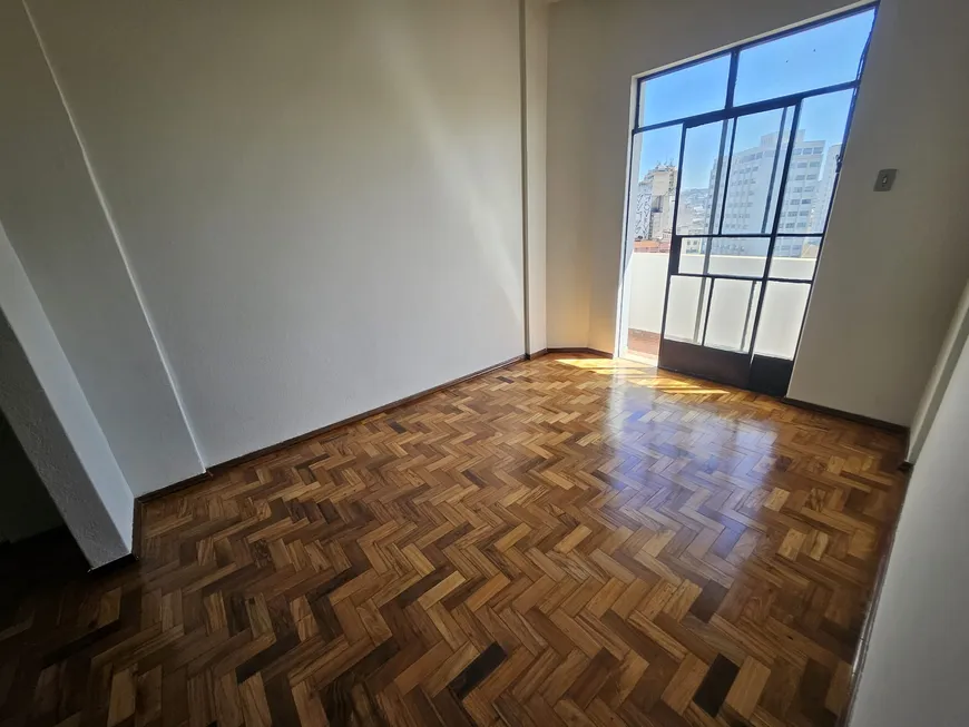 Foto 1 de Apartamento com 3 Quartos à venda, 80m² em Centro, Belo Horizonte