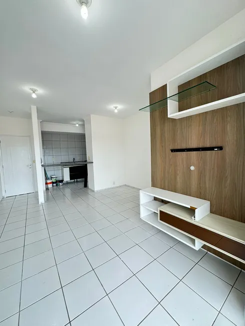 Foto 1 de Apartamento com 3 Quartos para alugar, 77m² em Jardim Eldorado, São Luís