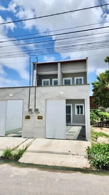 Foto 1 de Casa com 2 Quartos à venda, 73m² em Ancuri, Fortaleza