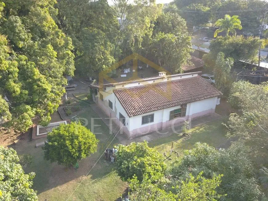 Foto 1 de Fazenda/Sítio com 3 Quartos à venda, 304m² em Centro, Jaguariúna