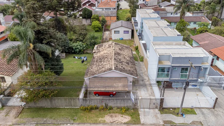 Foto 1 de Lote/Terreno à venda, 660m² em Boqueirão, Curitiba