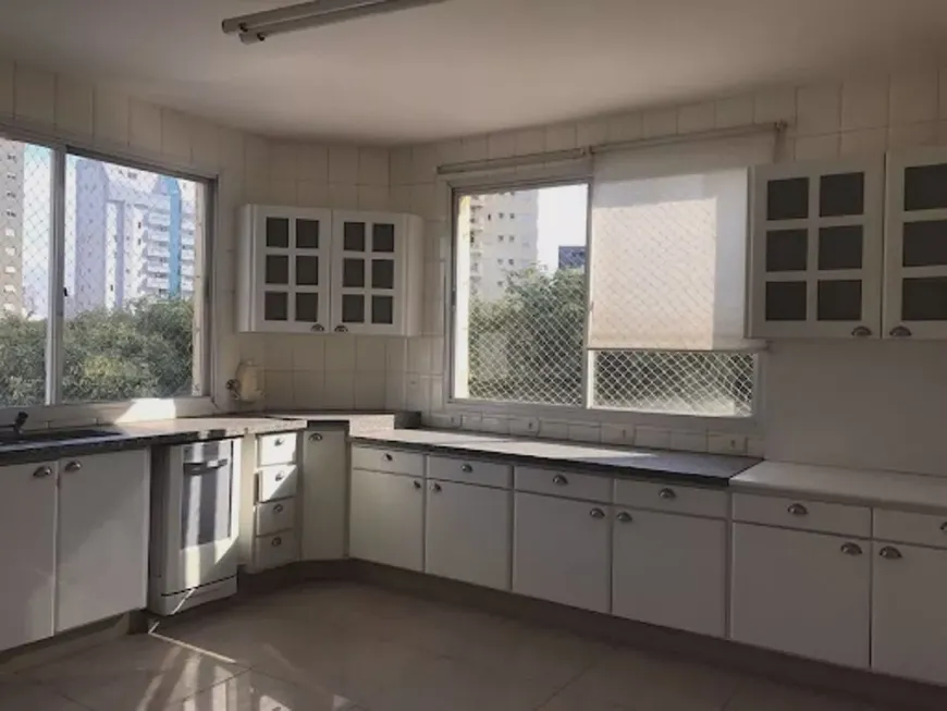 Foto 1 de Apartamento com 3 Quartos à venda, 230m² em Vila Boaventura, Jundiaí