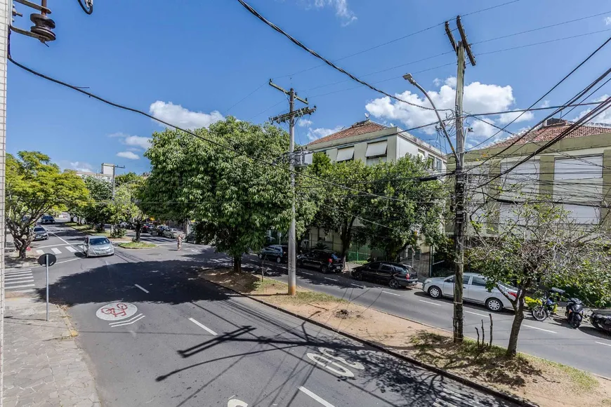 Foto 1 de Apartamento com 1 Quarto à venda, 46m² em Vila Ipiranga, Porto Alegre