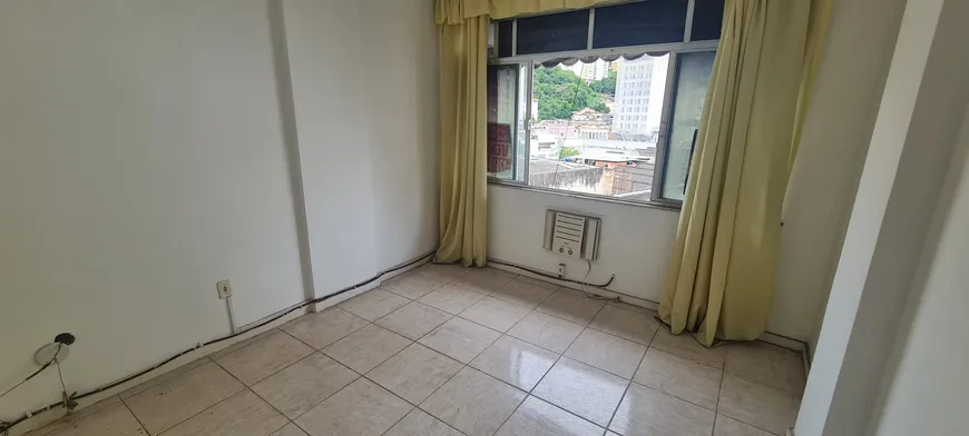 Foto 1 de Apartamento com 1 Quarto à venda, 25m² em Lapa, Rio de Janeiro