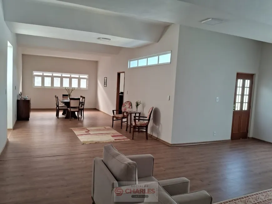 Foto 1 de Casa com 4 Quartos à venda, 365m² em Jardim Universitário, Araras