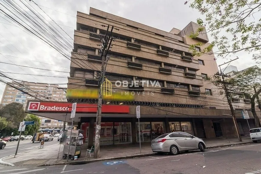 Foto 1 de Sala Comercial para alugar, 218m² em Rio Branco, Porto Alegre