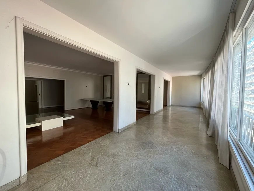 Foto 1 de Apartamento com 4 Quartos para venda ou aluguel, 400m² em Copacabana, Rio de Janeiro