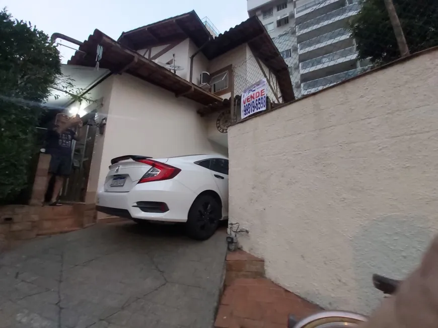 Foto 1 de Casa de Condomínio com 3 Quartos à venda, 160m² em Santa Rosa, Niterói