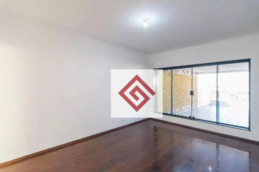 Foto 1 de Casa com 3 Quartos à venda, 204m² em Vila Curuçá, Santo André