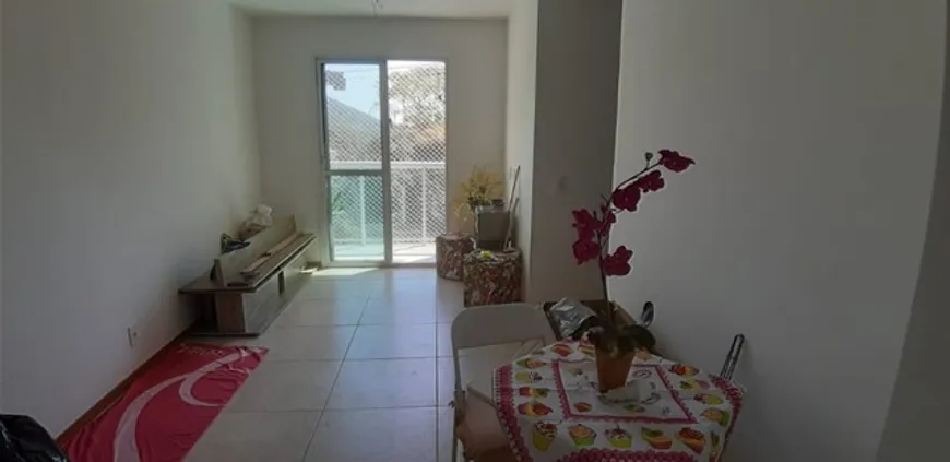 Foto 1 de Apartamento com 3 Quartos à venda, 68m² em Rio do Ouro, São Gonçalo