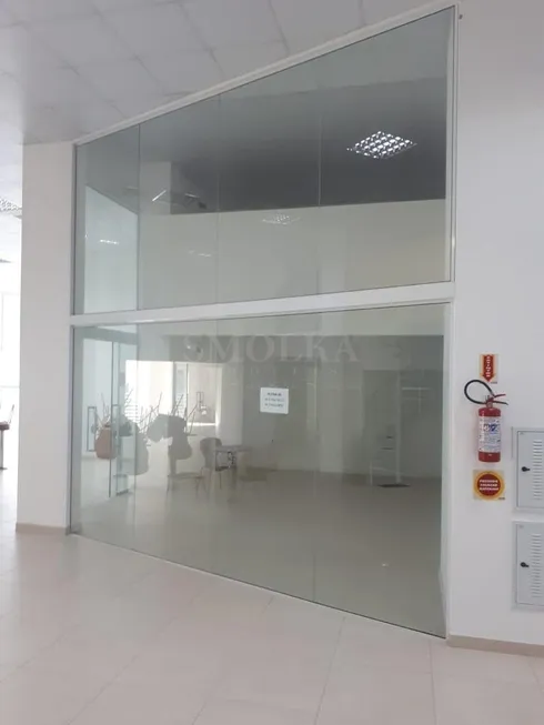 Foto 1 de Sala Comercial à venda, 66m² em Estreito, Florianópolis