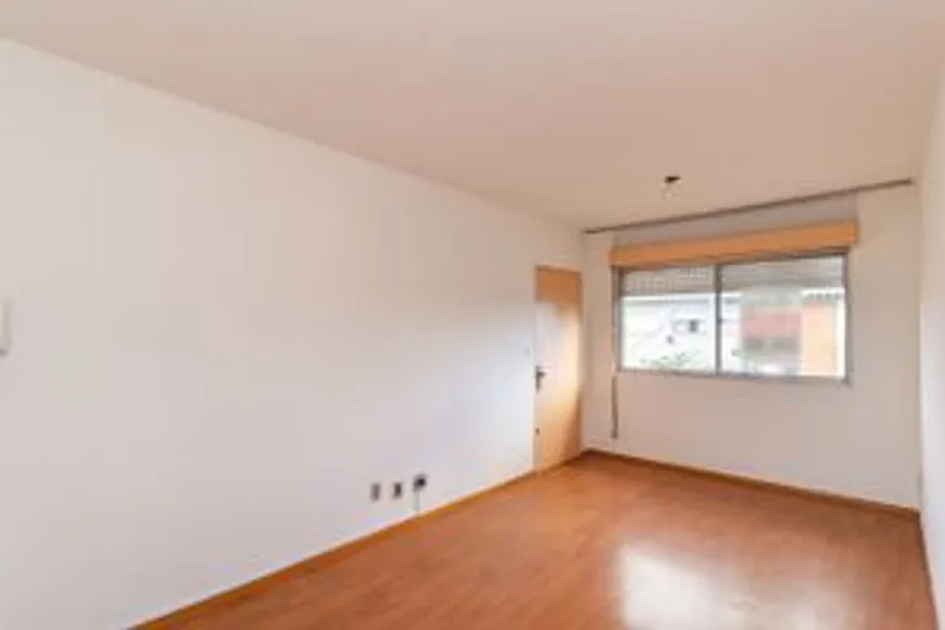 Foto 1 de Apartamento com 3 Quartos à venda, 65m² em Jardim Itú Sabará, Porto Alegre