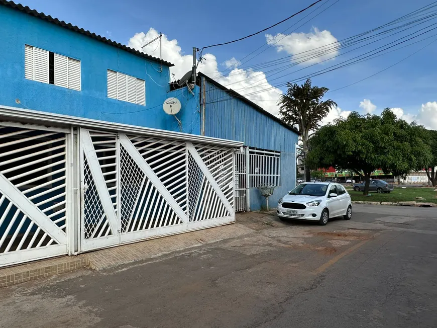 Foto 1 de Sobrado com 4 Quartos à venda, 360m² em Ceilandia Sul, Brasília