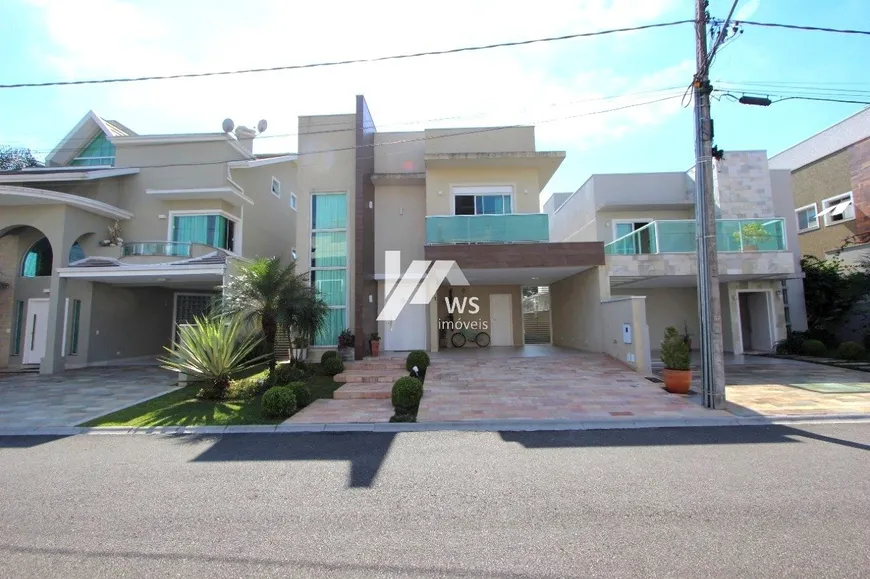 Foto 1 de Casa de Condomínio com 4 Quartos à venda, 270m² em Pinheirinho, Curitiba