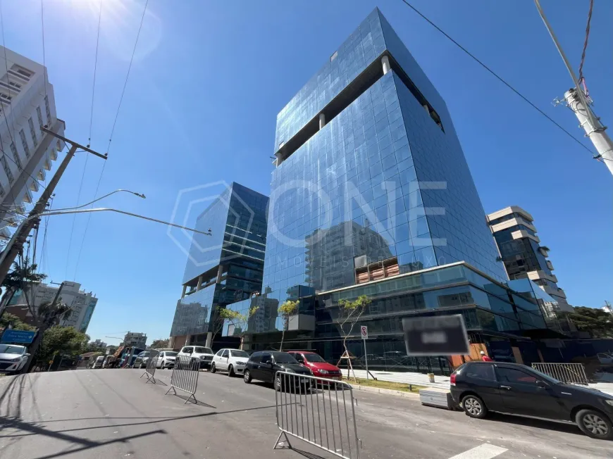 Foto 1 de Ponto Comercial para alugar, 647m² em Três Figueiras, Porto Alegre