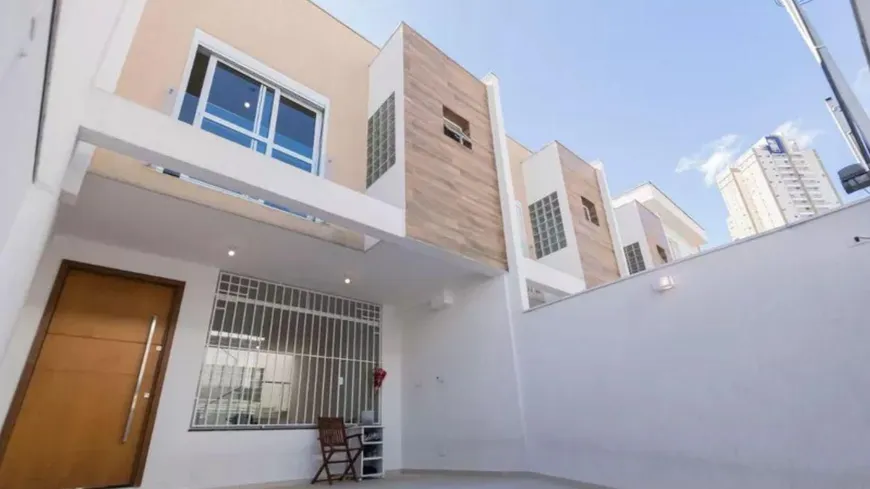 Foto 1 de Casa com 2 Quartos à venda, 130m² em Vila Firmiano Pinto, São Paulo
