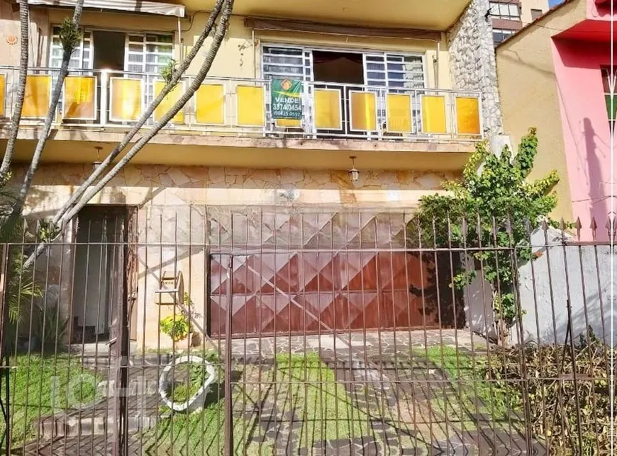 Foto 1 de Casa com 4 Quartos à venda, 190m² em Cristo Redentor, Porto Alegre