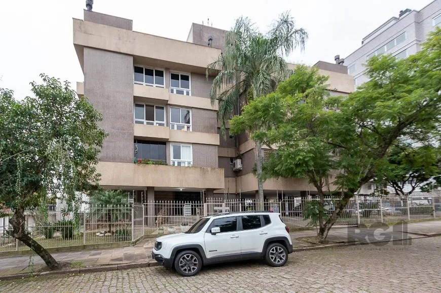 Foto 1 de Apartamento com 3 Quartos à venda, 138m² em Jardim Lindóia, Porto Alegre