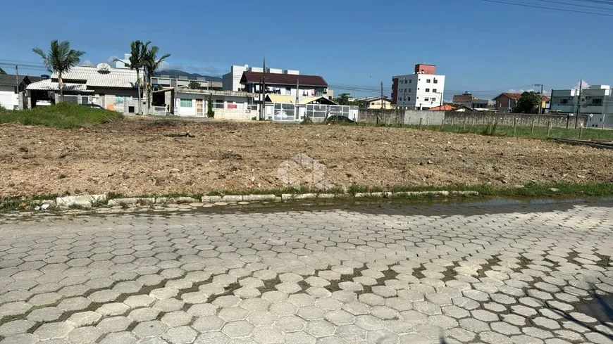 Foto 1 de Lote/Terreno à venda, 1390m² em Morretes, Itapema