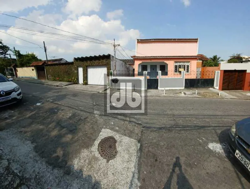 Foto 1 de Casa com 2 Quartos à venda, 92m² em Tanque, Rio de Janeiro