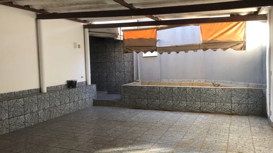 Foto 1 de Casa com 3 Quartos para alugar, 220m² em Jardim Flórida, Franca