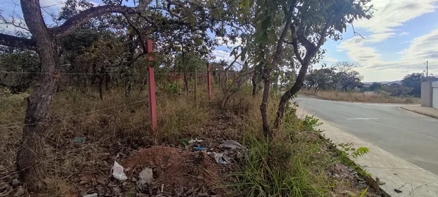 Foto 1 de Lote/Terreno à venda, 1800m² em Recanto Da Lagoa, Lagoa Santa