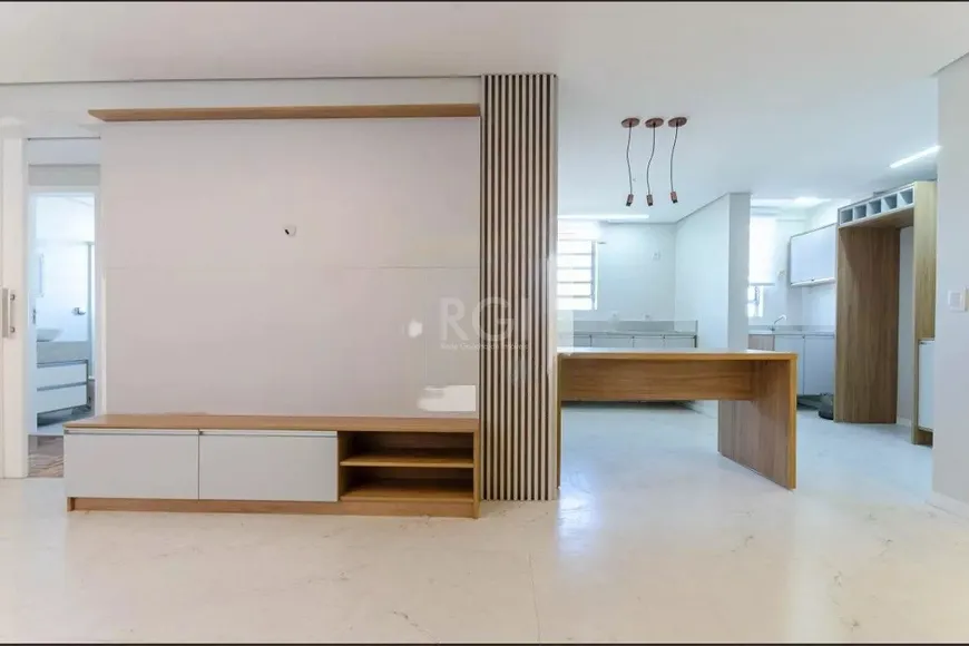 Foto 1 de Apartamento com 2 Quartos à venda, 79m² em Farroupilha, Porto Alegre