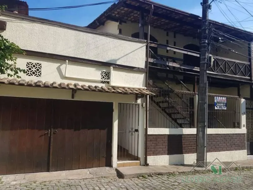 Foto 1 de Casa com 5 Quartos à venda, 288m² em Morin, Petrópolis