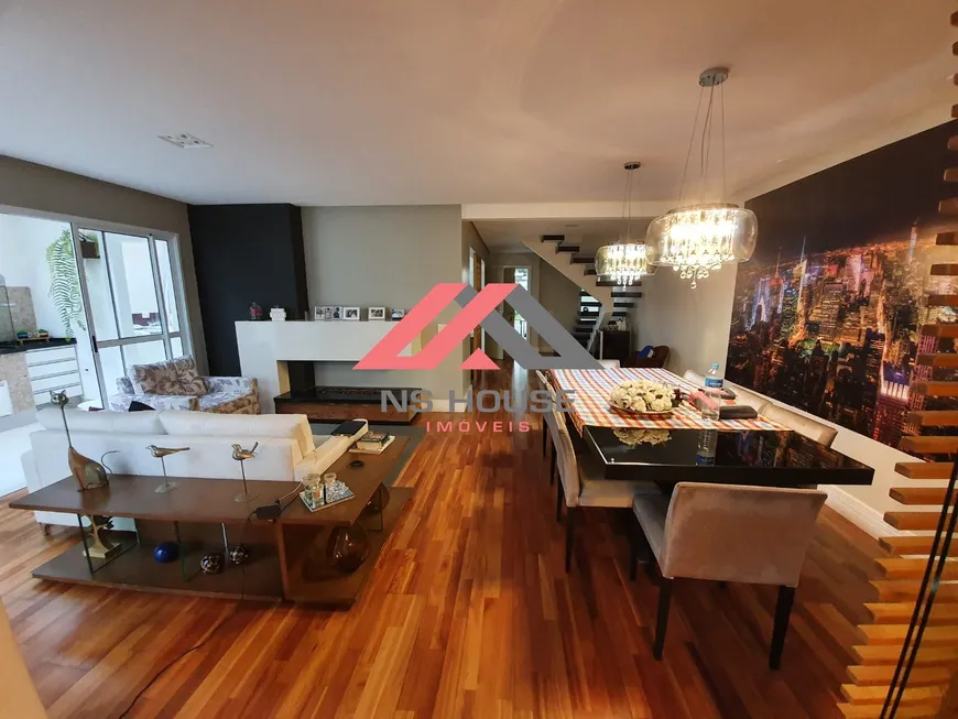 Foto 1 de Casa de Condomínio com 3 Quartos à venda, 230m² em Demarchi, São Bernardo do Campo