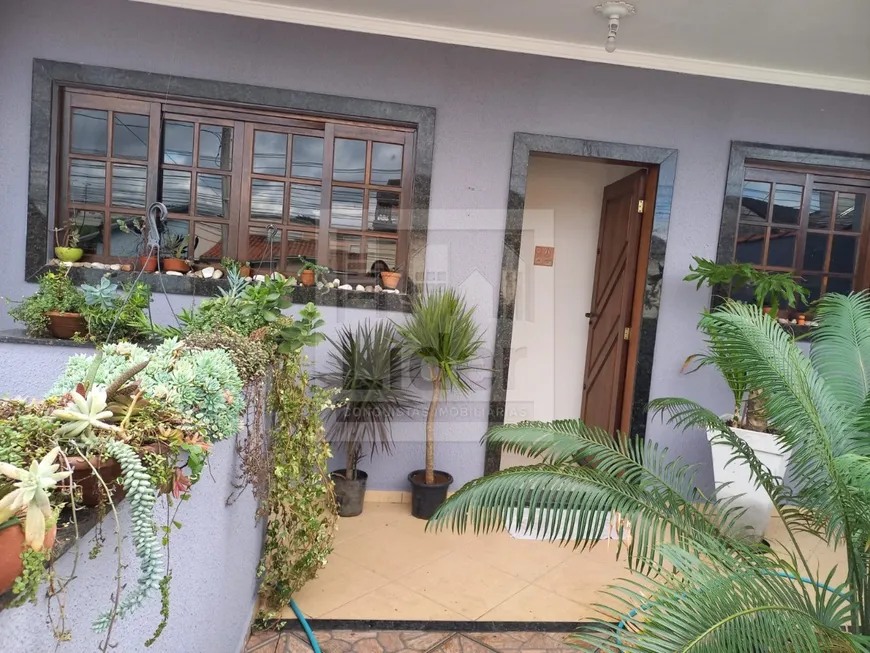 Foto 1 de Casa com 2 Quartos para venda ou aluguel, 152m² em Parque Residencial Santo André , Caçapava