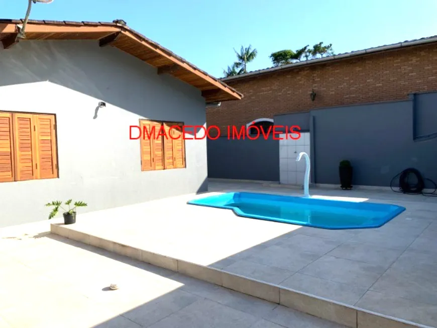 Foto 1 de Casa de Condomínio com 3 Quartos para alugar, 130m² em Lagoinha, Ubatuba