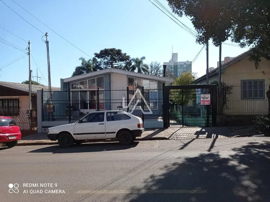 Foto 1 de Casa com 2 Quartos à venda, 80m² em Lucas Araújo, Passo Fundo