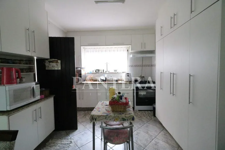Foto 1 de Sobrado com 4 Quartos para alugar, 198m² em Vila Camilopolis, Santo André