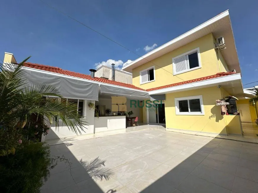 Foto 1 de Casa de Condomínio com 4 Quartos à venda, 252m² em Urbanova VII, São José dos Campos
