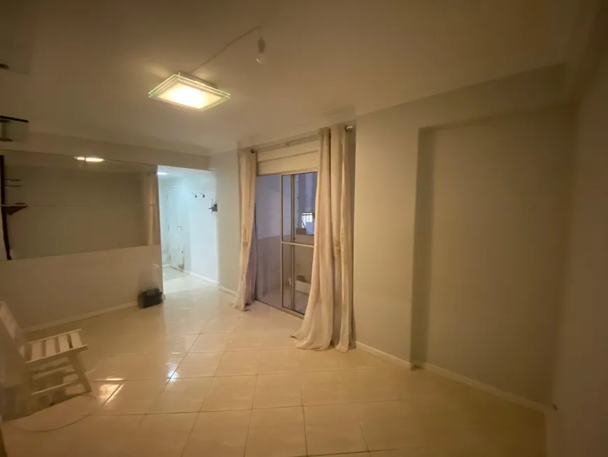 Foto 1 de Apartamento com 3 Quartos à venda, 83m² em Pernambués, Salvador