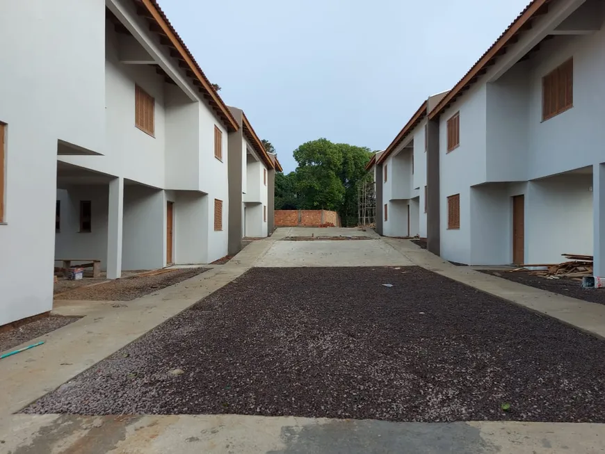 Foto 1 de Sobrado com 2 Quartos à venda, 75m² em São Lucas, Viamão