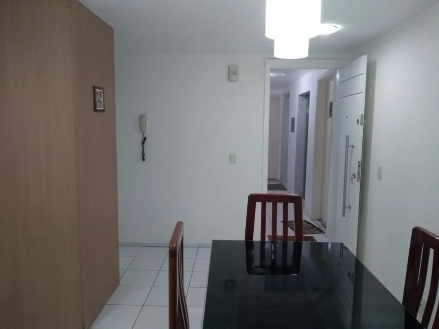 Foto 1 de Apartamento com 3 Quartos à venda, 65m² em Candeias, Jaboatão dos Guararapes