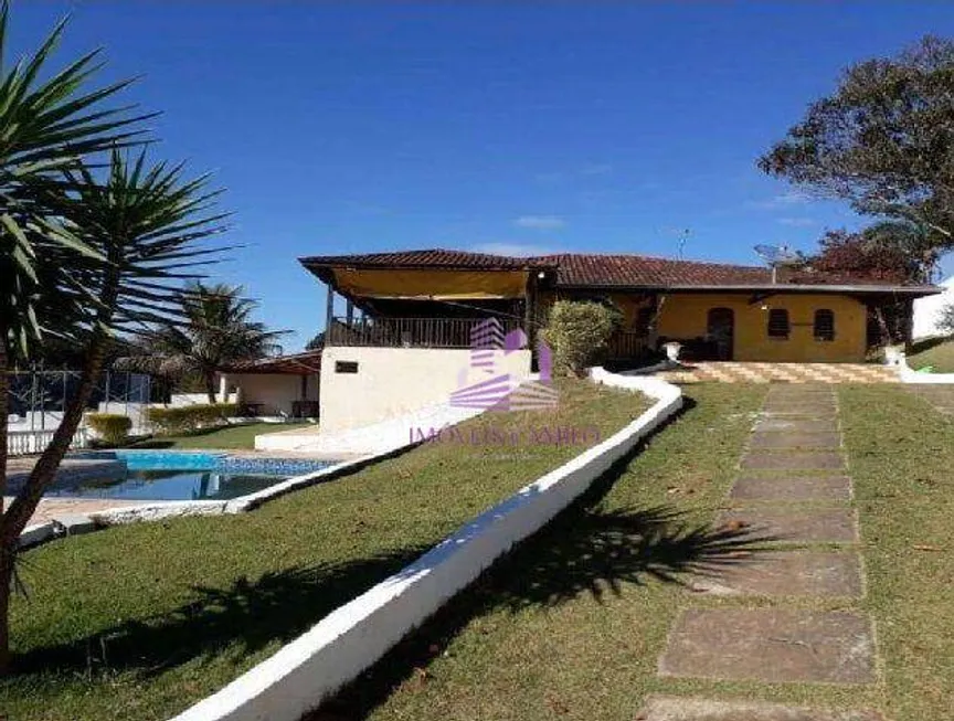 Foto 1 de Fazenda/Sítio com 4 Quartos à venda, 295m² em Recanto Maravilha III, Santana de Parnaíba